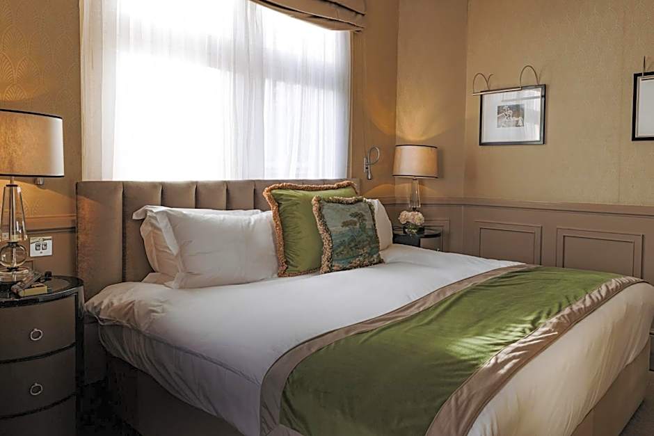 St James Hotel & Club Mayfair