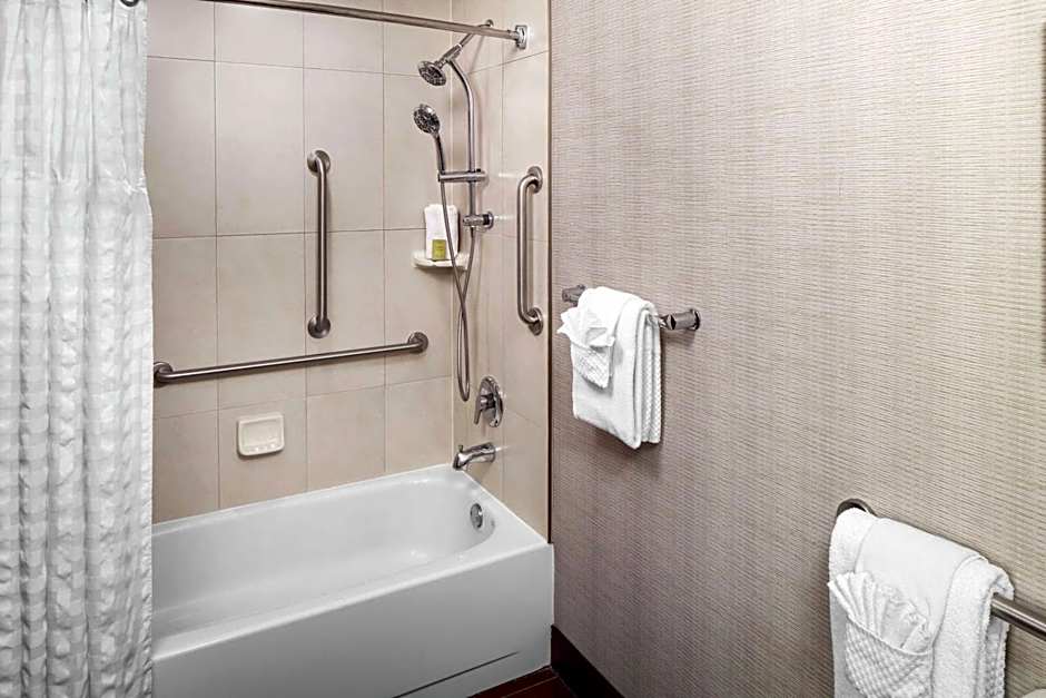 Wyndham Garden Westlake