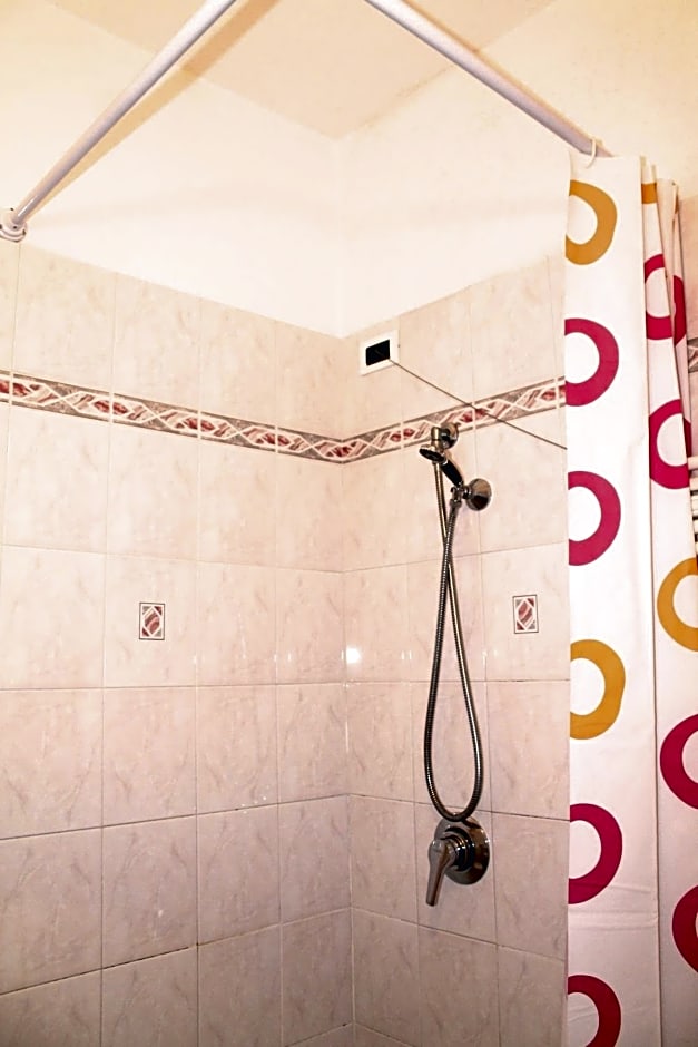 Hotel I 4 Assi