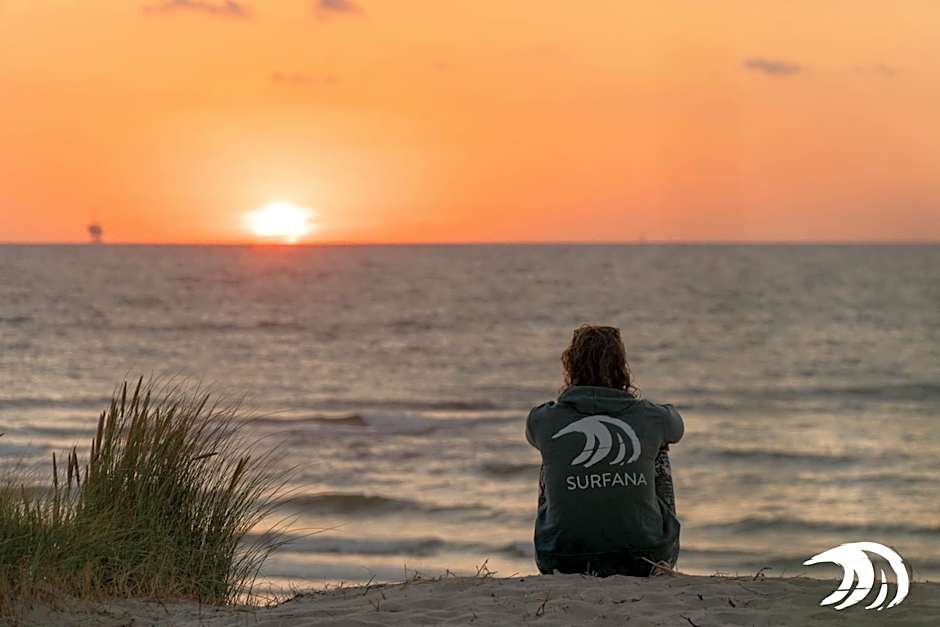 Surfana Vlieland Surf Host en Bed & Breakfast