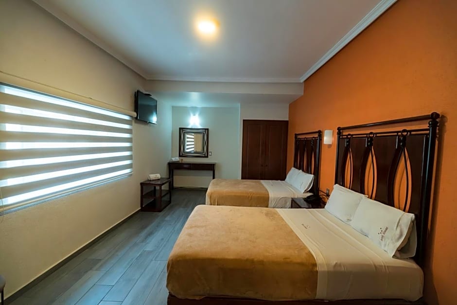 Hotel Alcazar