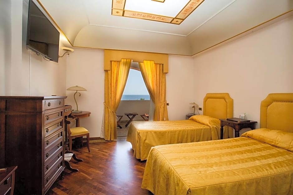 Hotel Tritone Lipari