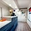Best Value Inn by OYO Portland OR South East