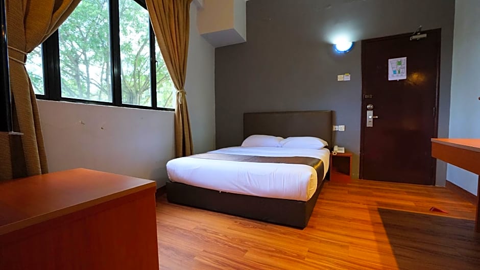 OYO 1230 Zen Zeng Budget Hotel