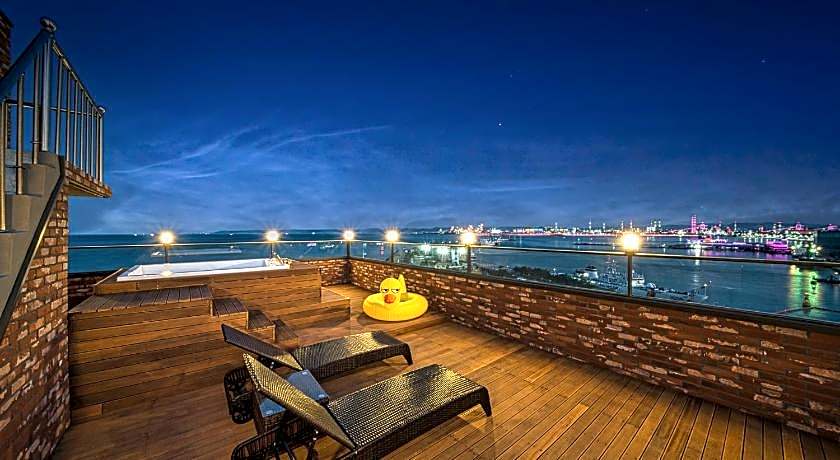 Pohang Brown Dot Terrace Pohang Terminal branch