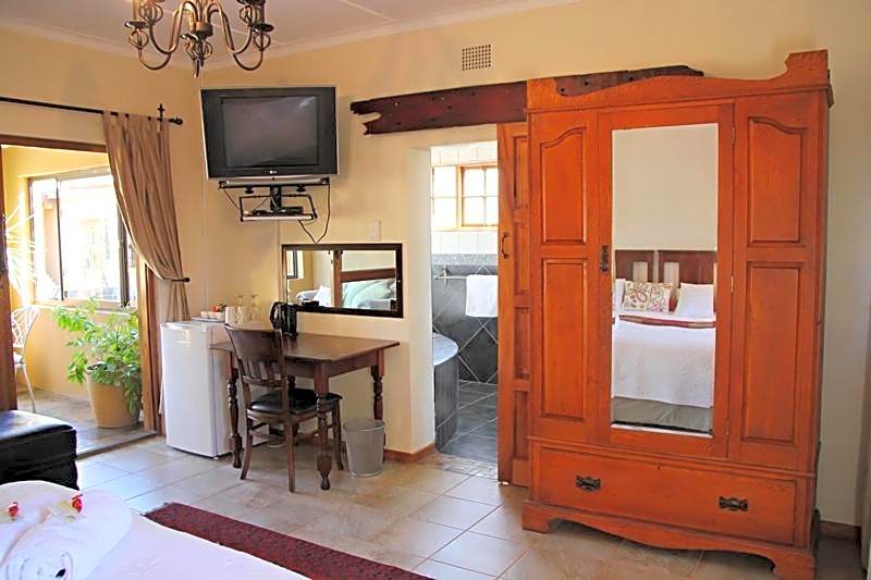Greenleaf Guest Lodge