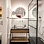 Budapest Eye- Boutique Suites, by BQA