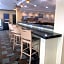 Holiday Inn Express and Suites Detroit North-Troy By IHG