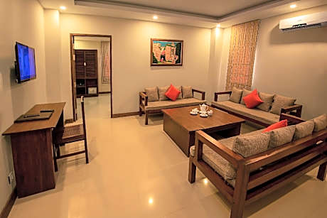 Grand Deluxe Double Room