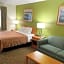 Hudson Inn & Suites