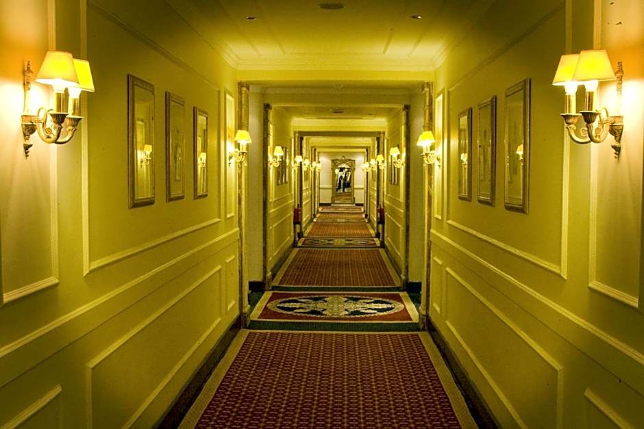 Helnan Auberge Fayoum