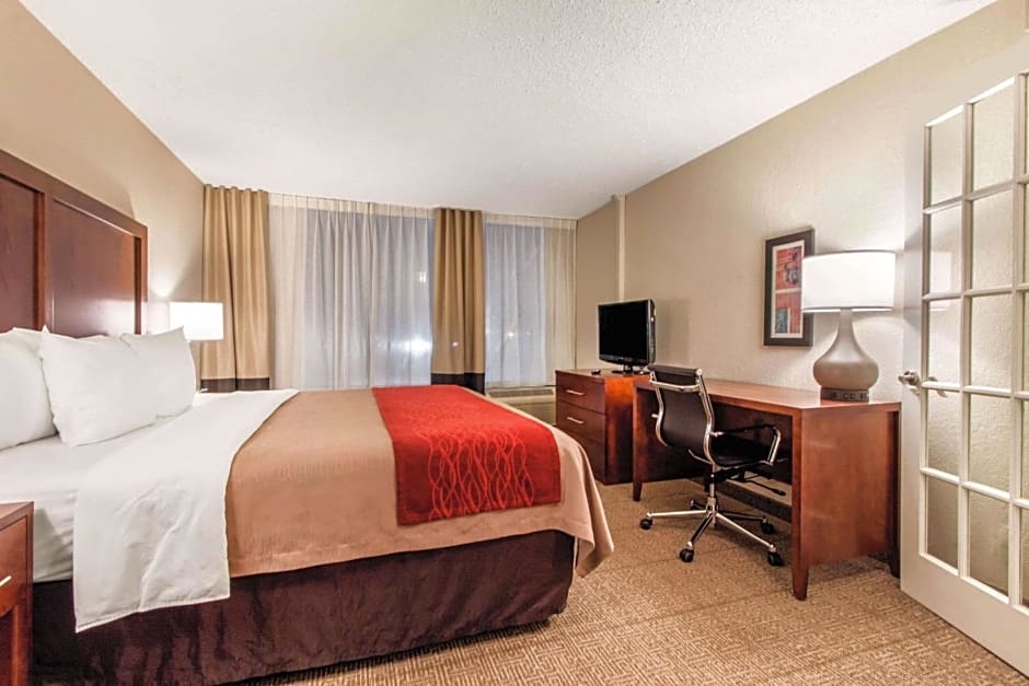Comfort Inn & Suites Omaha