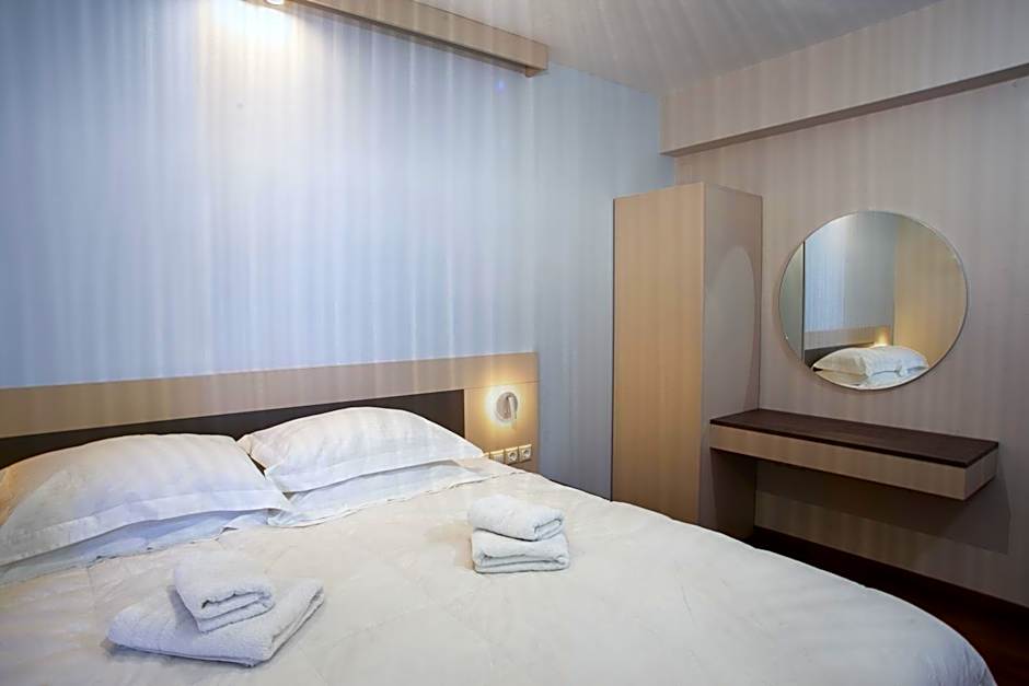 Erofili Hotel & Suites