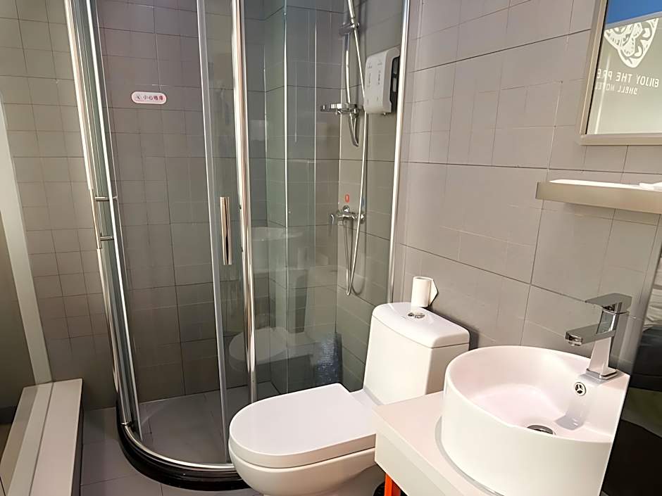 Shell Zhangjiakou City Qiaodong District Yingzuo Hotel