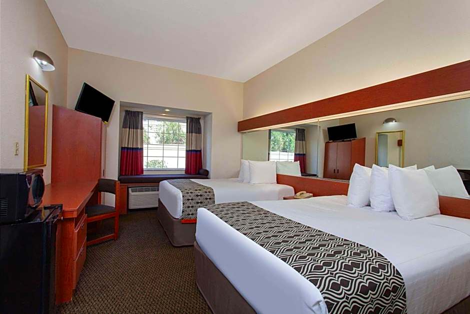 Microtel Inn & Suites By Wyndham Lady Lake/The Villages