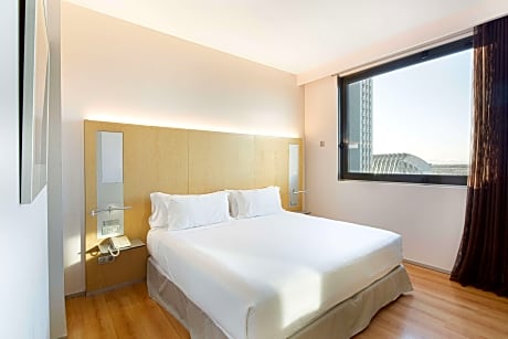 Junior Suite city of arts and sciences view