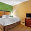 Extended Stay America Suites - Kansas City - Overland Park - Metcalf Ave