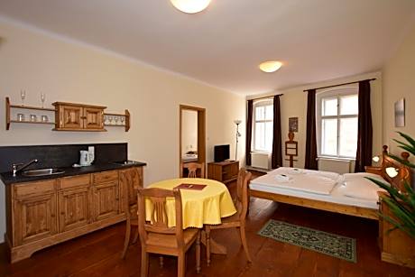 Quadruple Room with Kitchenette