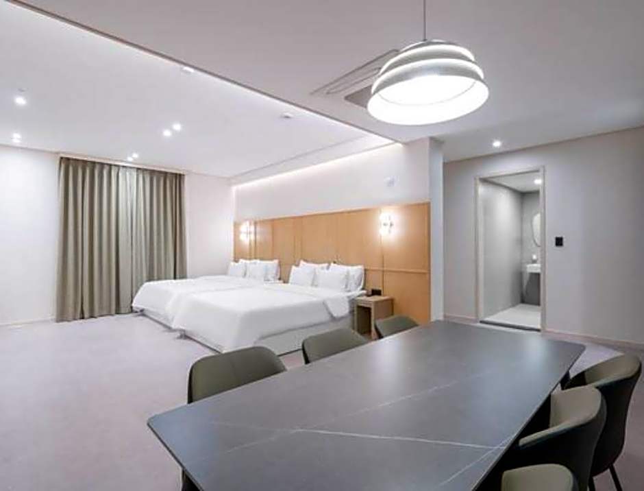 Cheongju HOTEL URBANTY