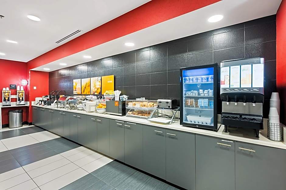 Comfort Suites Williamsburg Historic Area