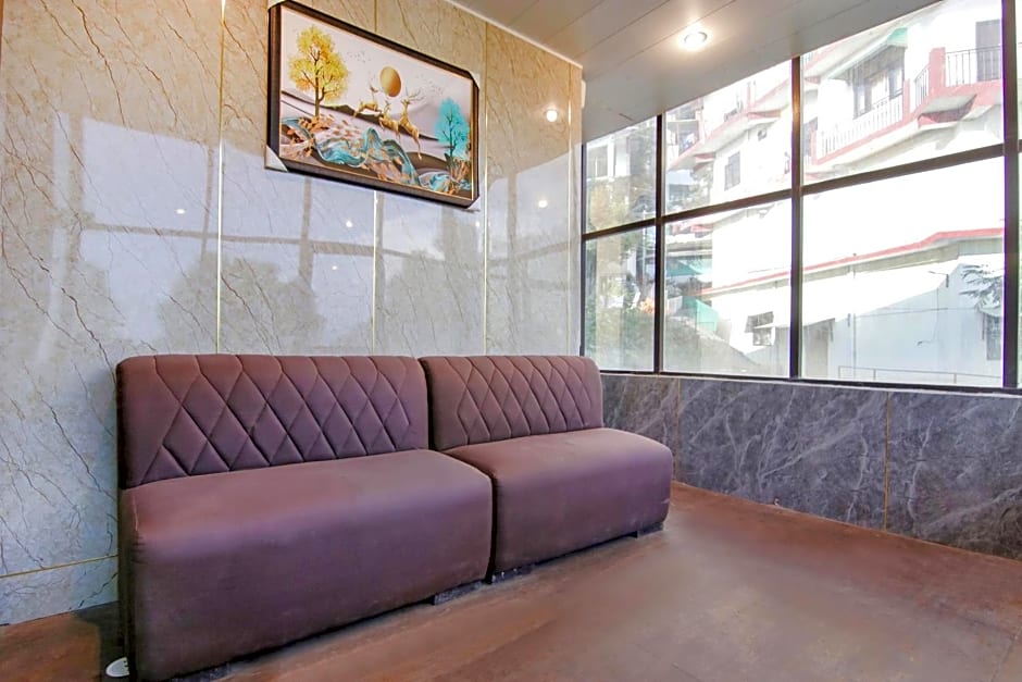 OYO Hotel Vijay Palace Dharamshala