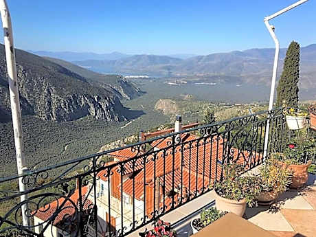 Quadruple Room with Sea View