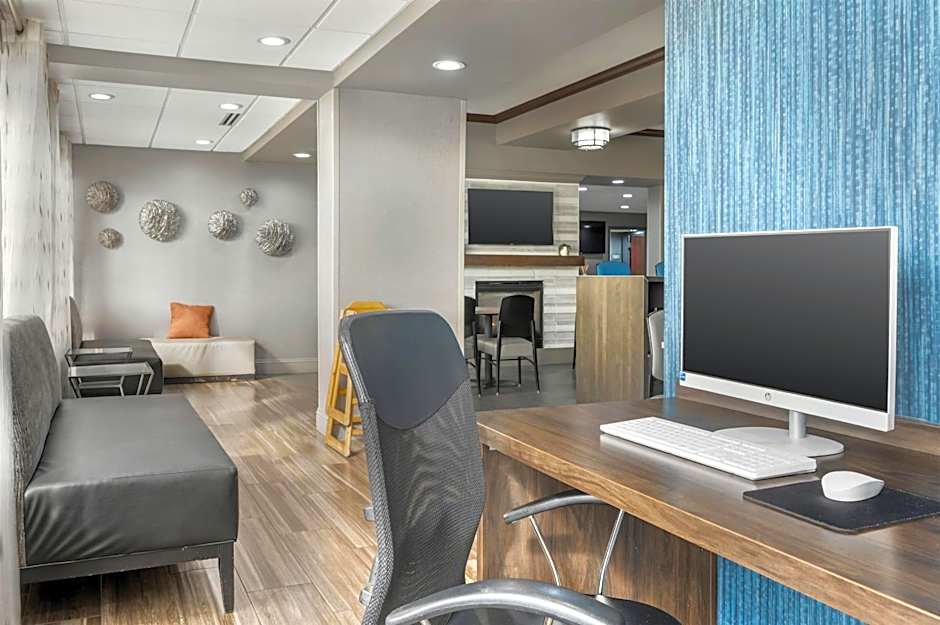 Best Western Plus Indianapolis NW Hotel