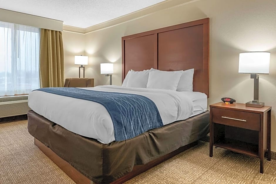 Comfort Inn & Suites