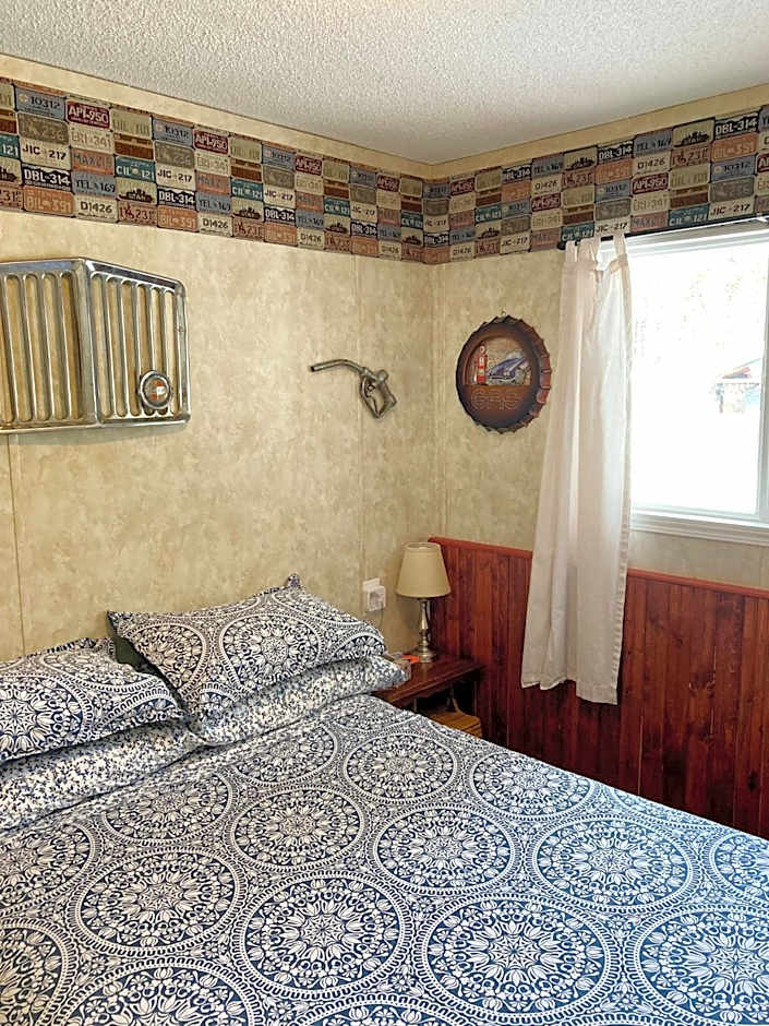 Jade City Motel