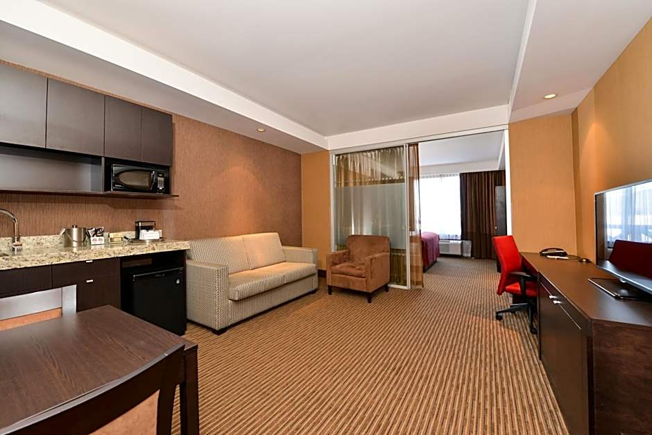 Edmonton Hotel & Convention Center Edmonton