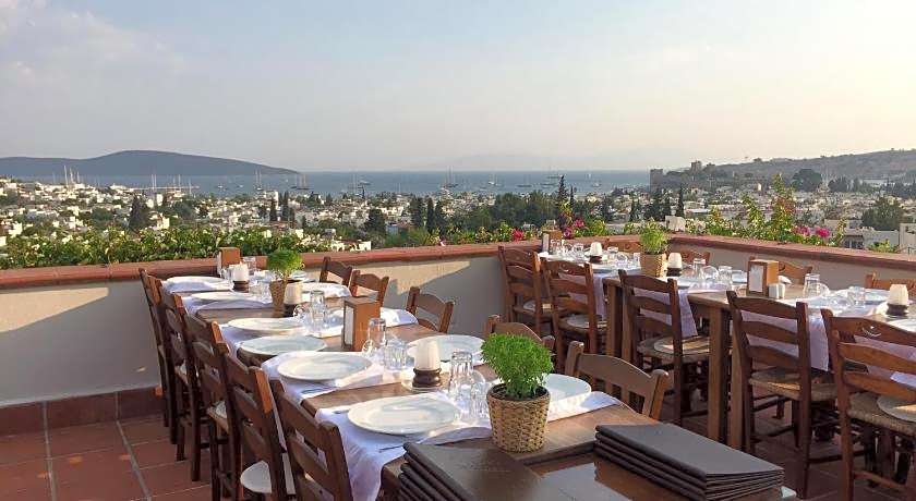 El Vino Hotel Suites