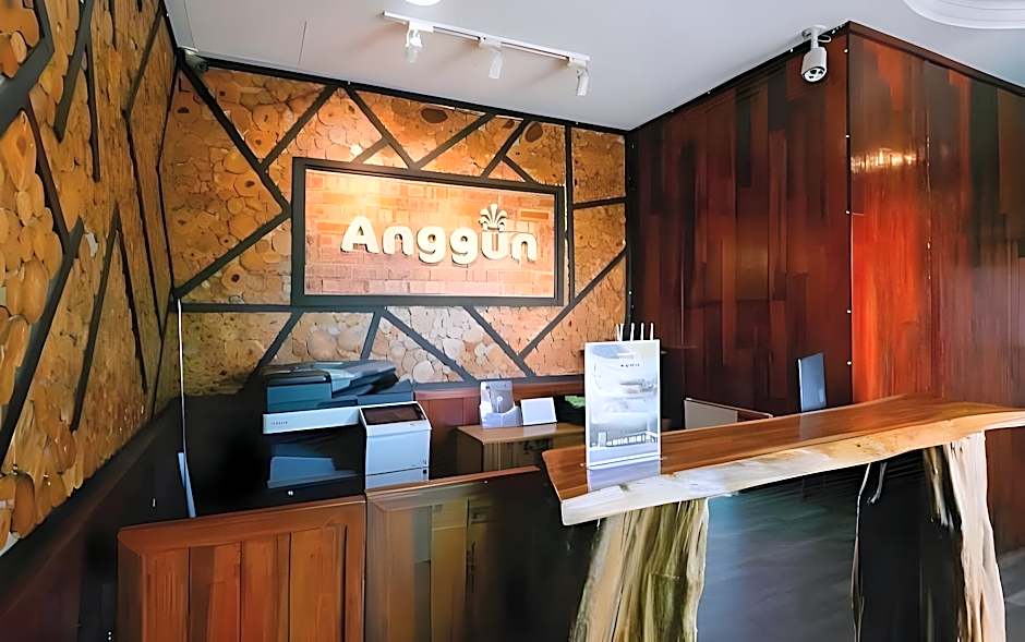 Swing & Pillows @ Anggun Hotel Seri Iskandar, Ipoh