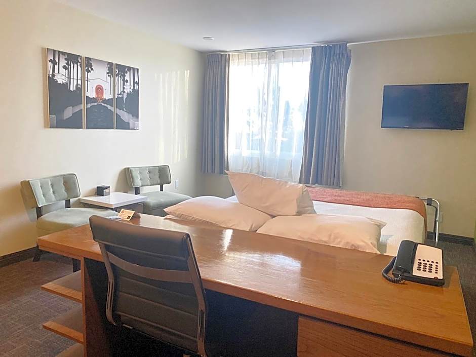 Redac Gateway Hotel Torrance