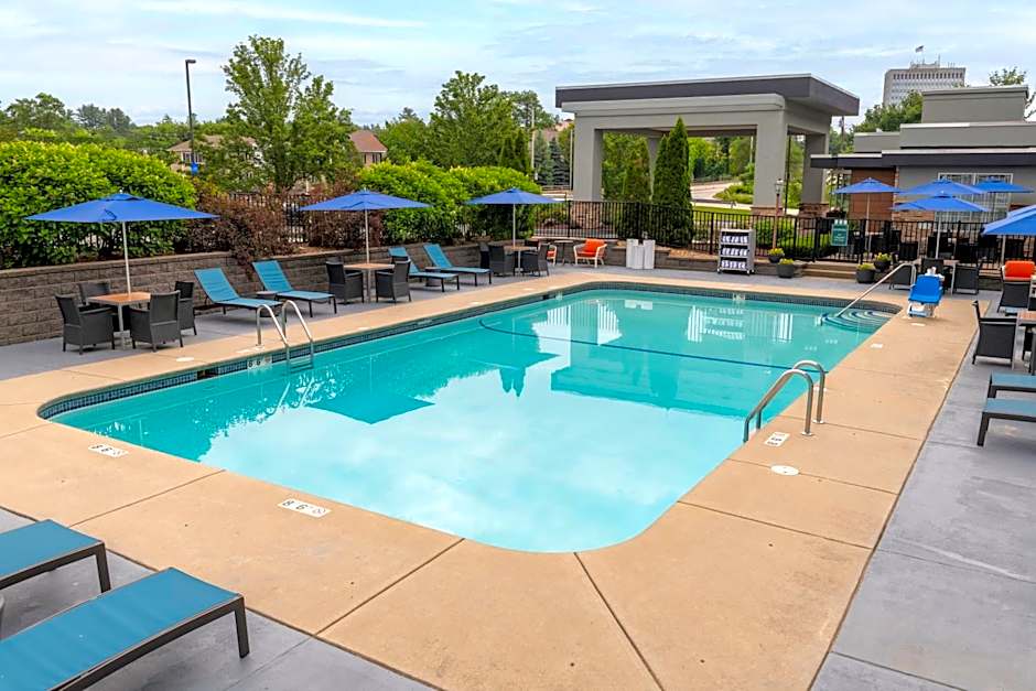 Hampton Inn Manchester Downtown