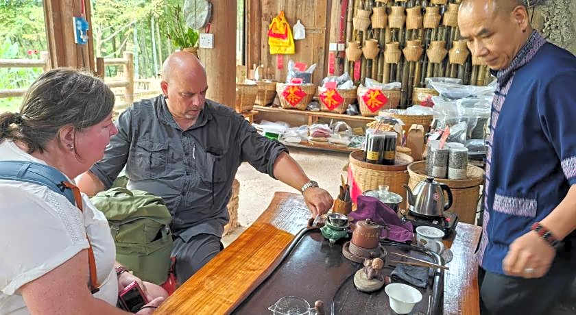 Longji Holiday Hotel