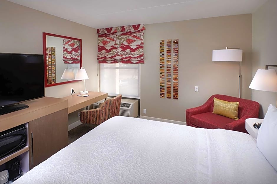 Hampton Inn By Hilton & Suites Phoenix Scottsdale Shea Blvd, AZ