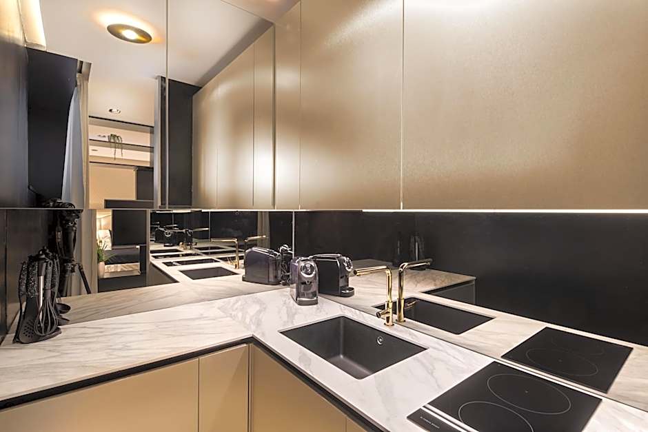 Posh Residence Luxury Suites