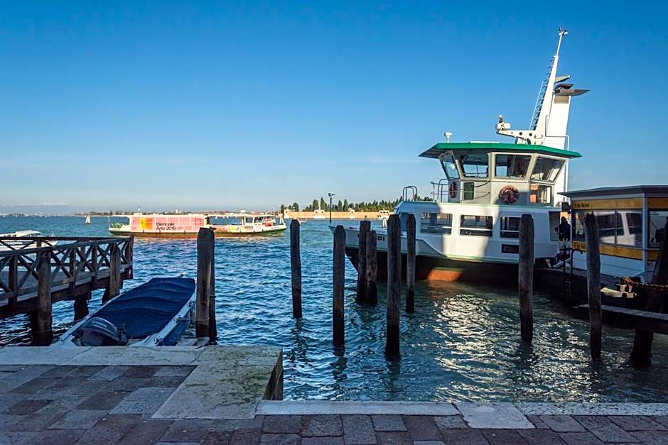 Hotel Vecellio Venice Lagoon View