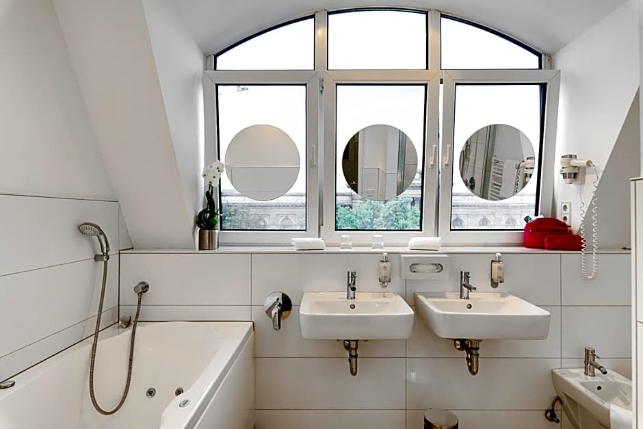 Hotel Berlin Mitte by Campanile