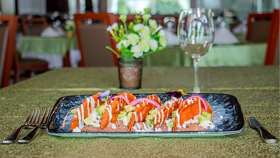 Holiday Inn Queretaro Zona Krystal By IHG