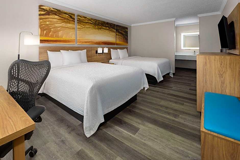 Days Inn by Wyndham Hinesville Near Fort Stewart