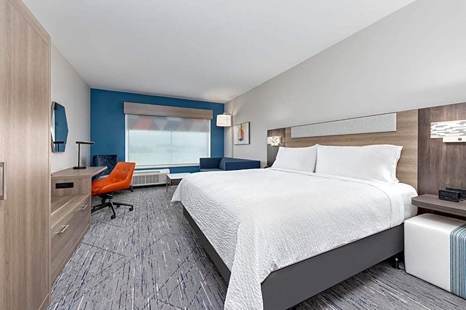 Holiday Inn Express & Suites Austin Airport East By IHG