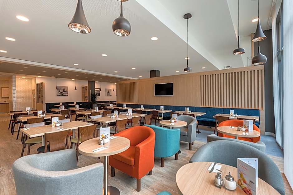 Premier Inn Frankfurt Westend Hotel