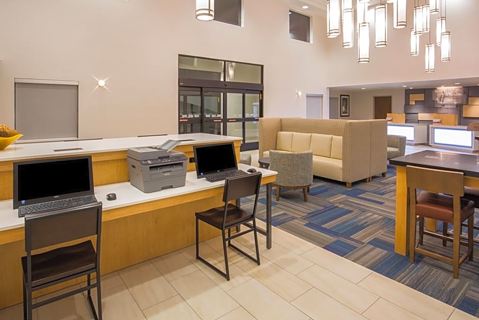 Holiday Inn Express & Suites Pahrump By IHG