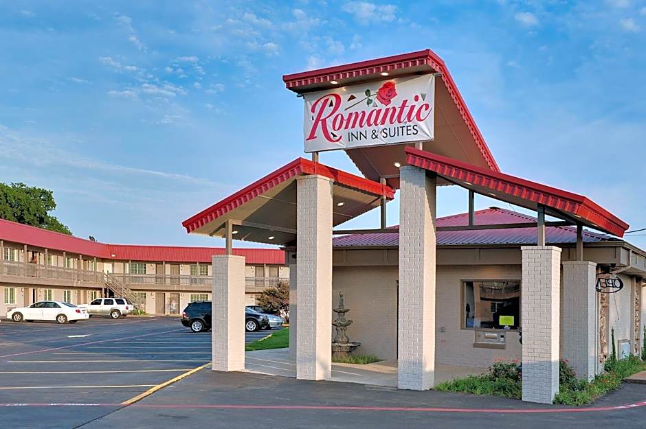 Romantic Inn & Suites