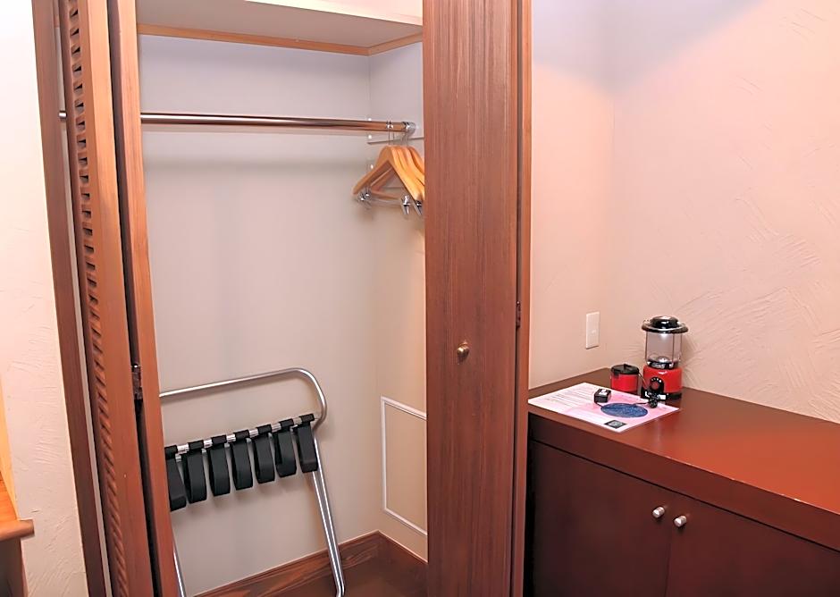 Toyota Shirakawa-Go Eco-Institute