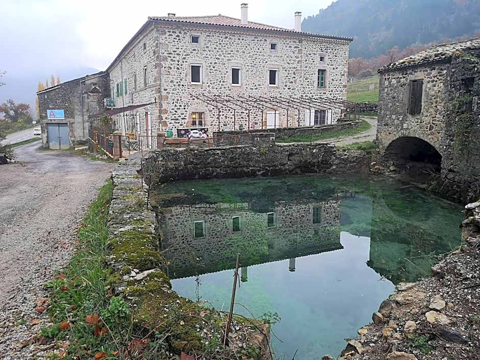 Moulin A
