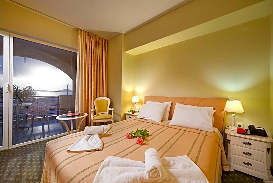 Angelika Pallas Hotel