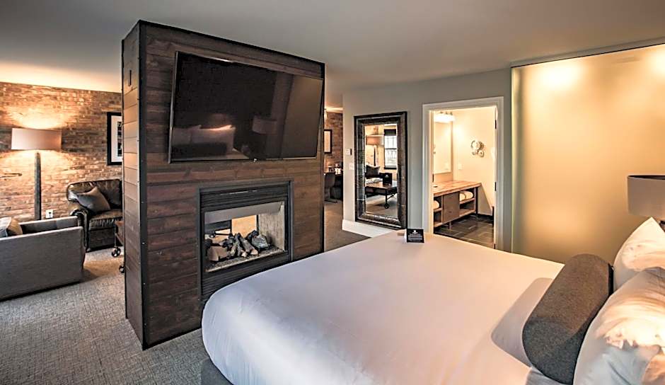 Ironworks Hotel