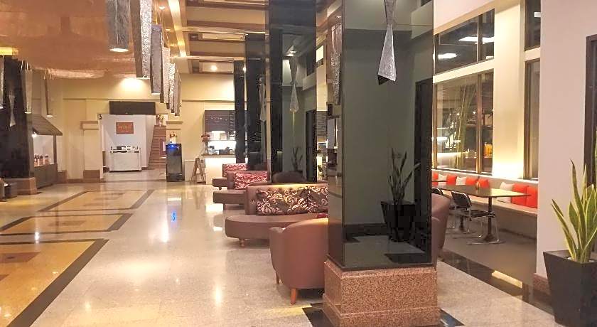 Songphanburi Hotel